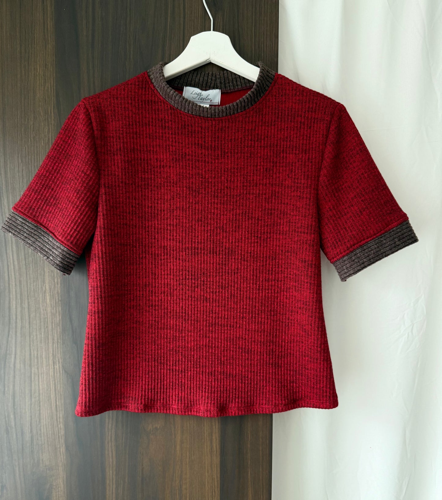 Rouge Lounge Top